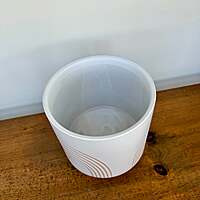 Asha Pot - 6.75" x 7.5" - White