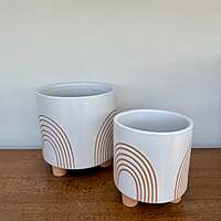 Asha Pot - 6.75" x 7.5" - White