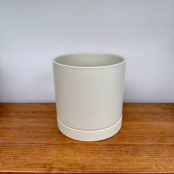 Romey Neutral Pot with Saucer - 7"x 7" - Tan
