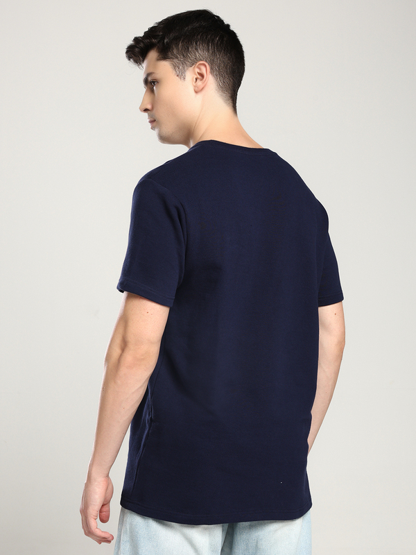 Men’s Navy Blue T-Shirt – Classic Comfort, Canadian Style (Regular)