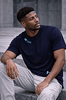 Men’s Navy Blue T-Shirt with Royal Roar Lion Graphic – Fierce. Artistic. Canadian. (Relaxed)