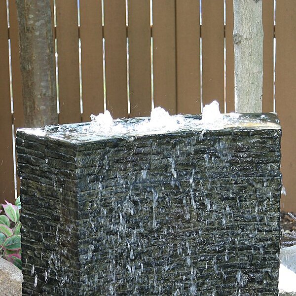 Stacked Slate Wall Topper-Curved Quad-Spill