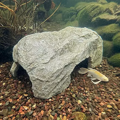 Faux Rock Fish Cave - 30" L X 18" W (76 X 46 Cm)