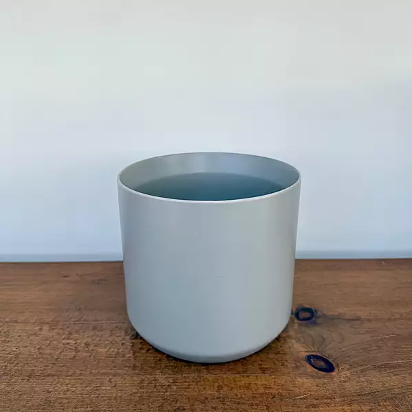Kendall Pot - 7" x 6.75" - Grey