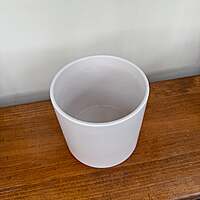 Cercle Pot - 6.5" x 6.25" - White
