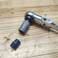 SQUARE SOCKETS FOR AN PLUGS