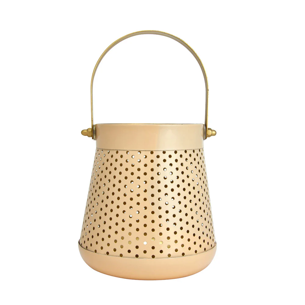 Decorative Modern Trapeze Metal Lantern Decorative Modern Trapeze Metal Lantern