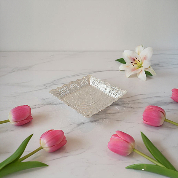 Silver Colour Square Plate