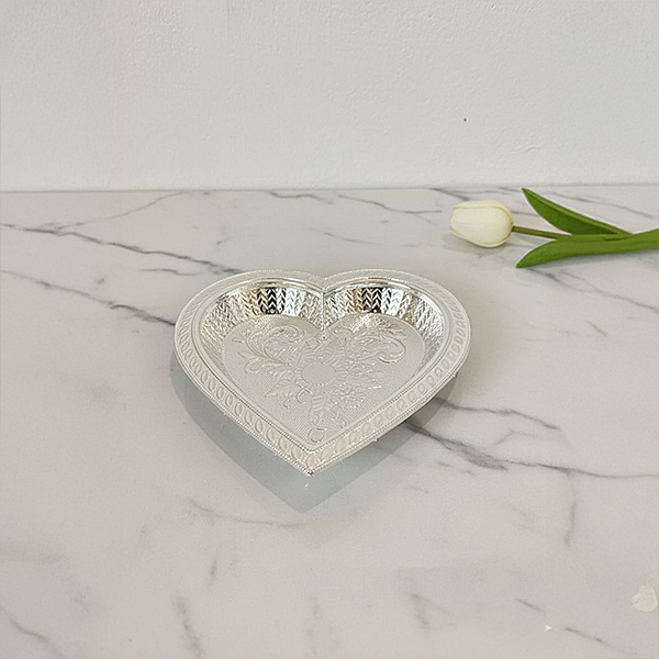 Silver Colour Heart Plate