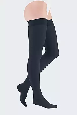 Medi-Z541512000 - Mediven Comfort CCL1 AD Black with Silicon band- Size II