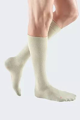 Medi-S040134 - MediCanada Select AD Tan CCL0 15-20mmHg Size IV Std Length ClimaFresh with Lanolin Latex-Free