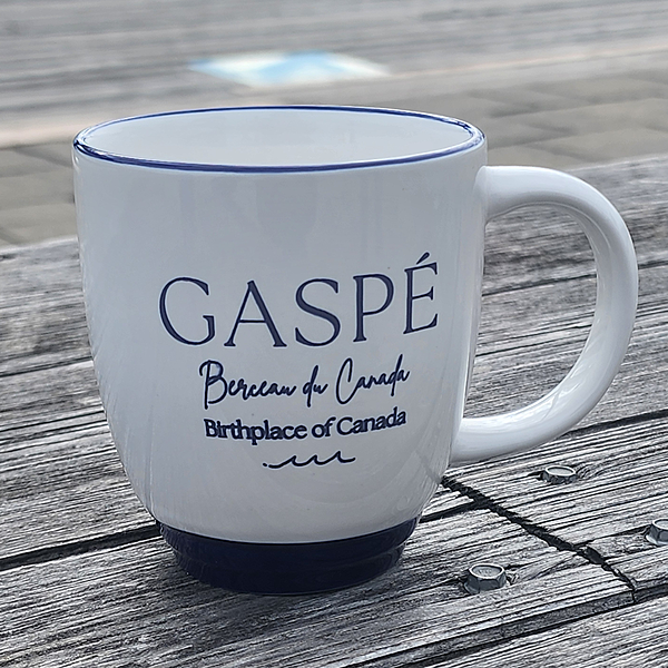 Tasses Blanche Avec Garniture...