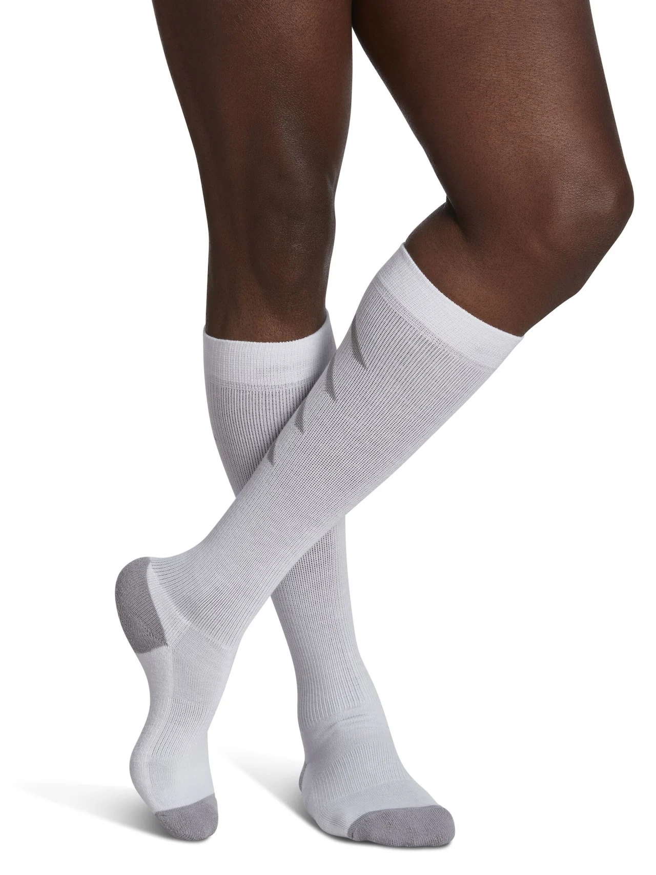 SIG401CM00 - 401C Athletic Recovery Sock 15-20mmHg U MD White