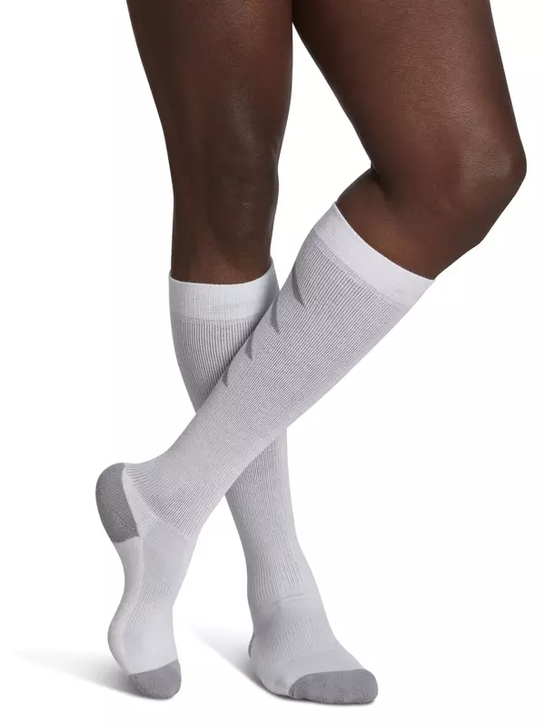 SIG401CS00 - 401C Athletic Recovery Sock 15-20mmHg U SM White